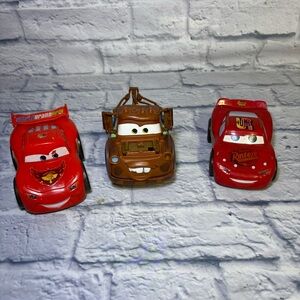 Disney Pixar Cars Off Road Lot of 3 (McQueen, Mater, McQueen) 2005, 2010 5.5 In